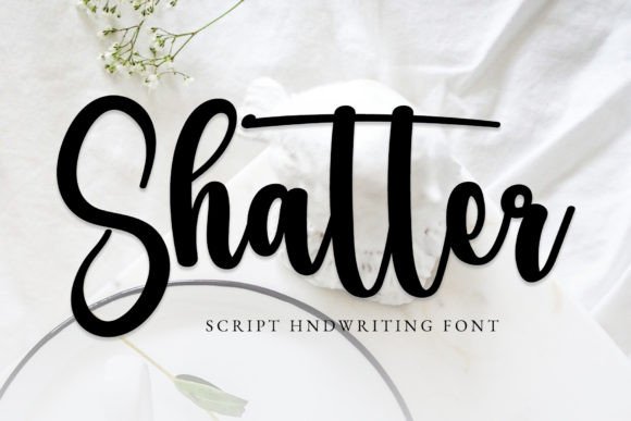 Shatter: A Delicate Script Font for Modern Brand Campaigns